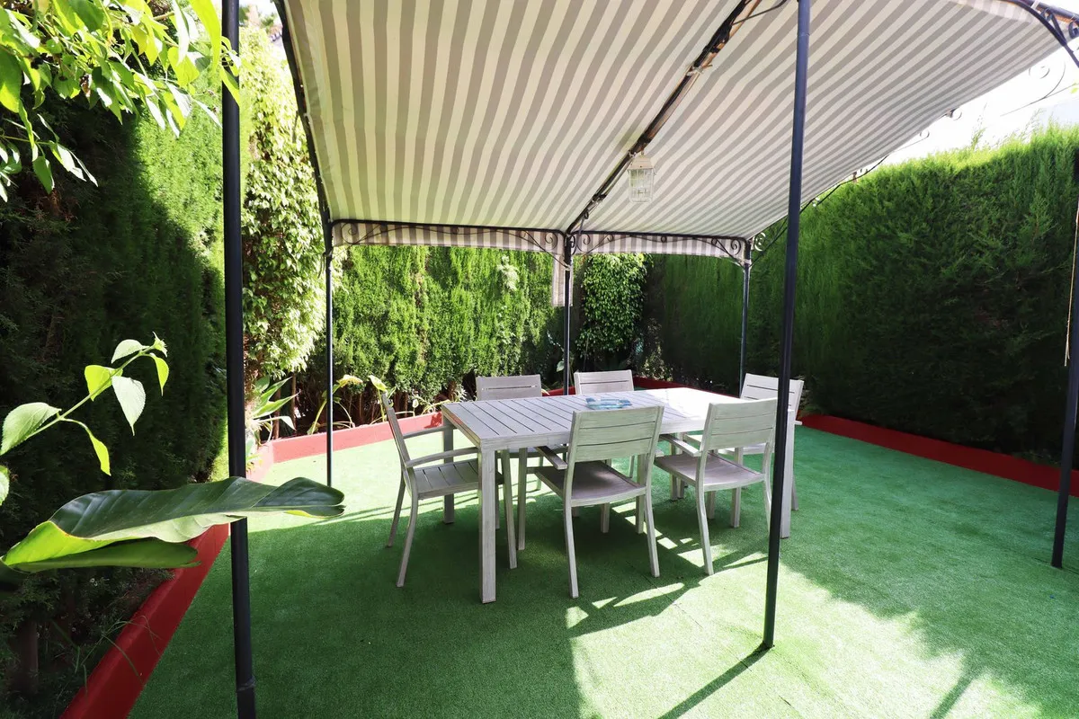 82b8e9b5-1130-45f3-b142-cf3d203acade