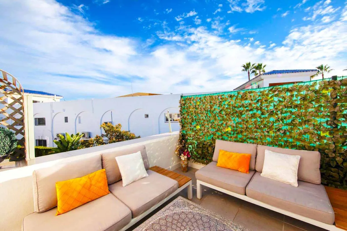 d1540f8f-b7dd-4056-804f-b9bee7f830d5