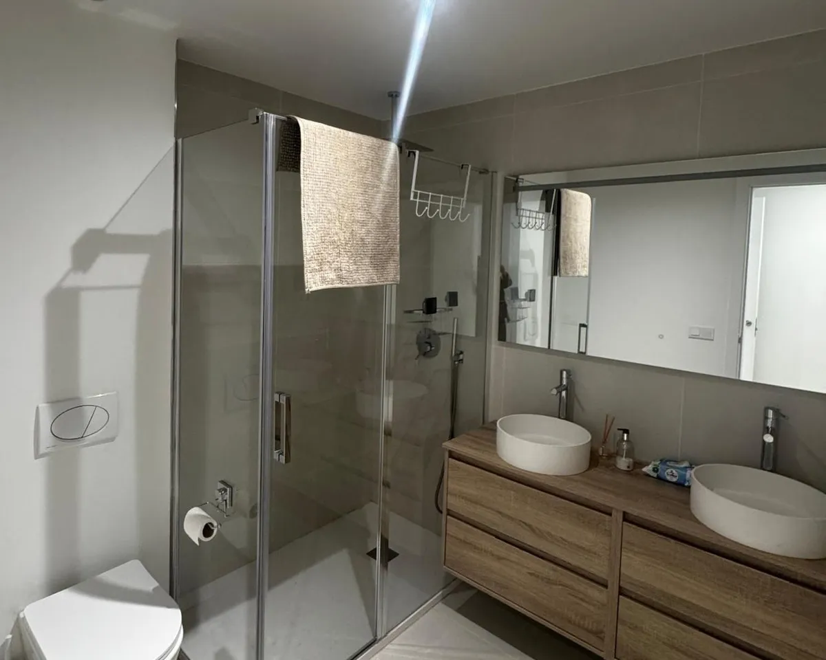 72e50e6a-60cc-467b-82e3-3ef4230f3da3