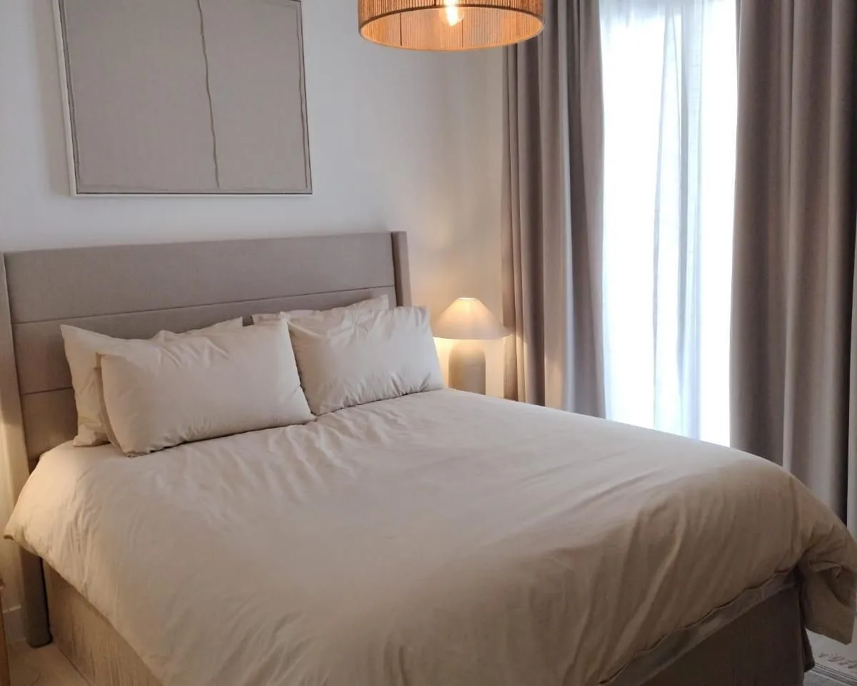 a4978a68-fd76-4b74-b99b-3676c0ff61d8