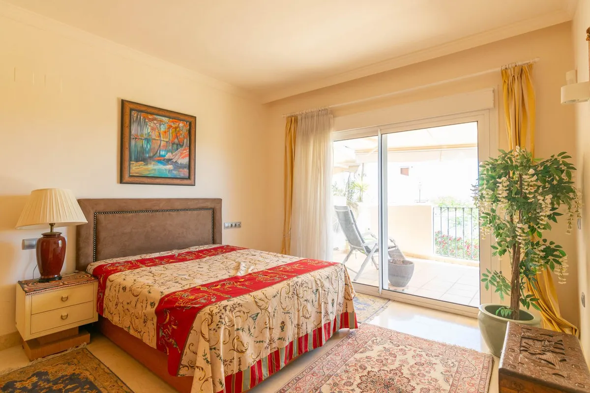 2ba81440-015c-4009-8af6-bfd6695b61c9