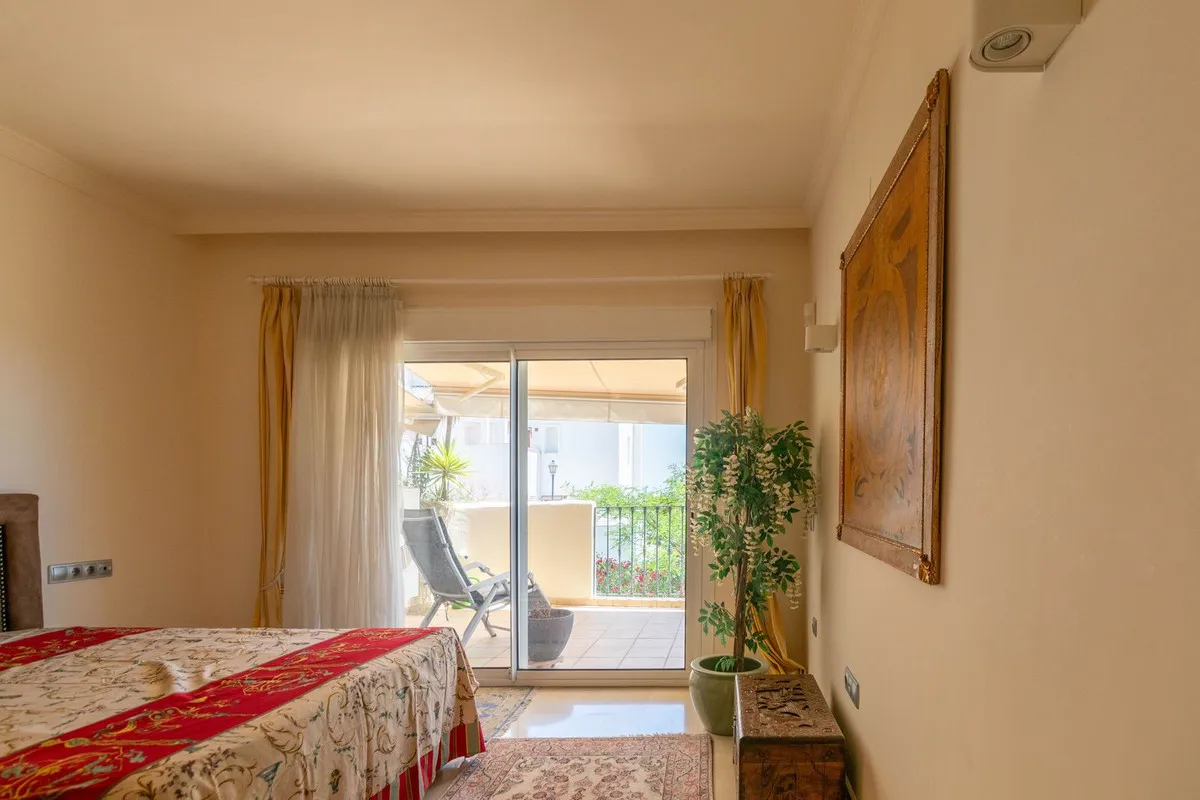 8faa05da-56ea-4a99-95d6-d16b2bd884f5