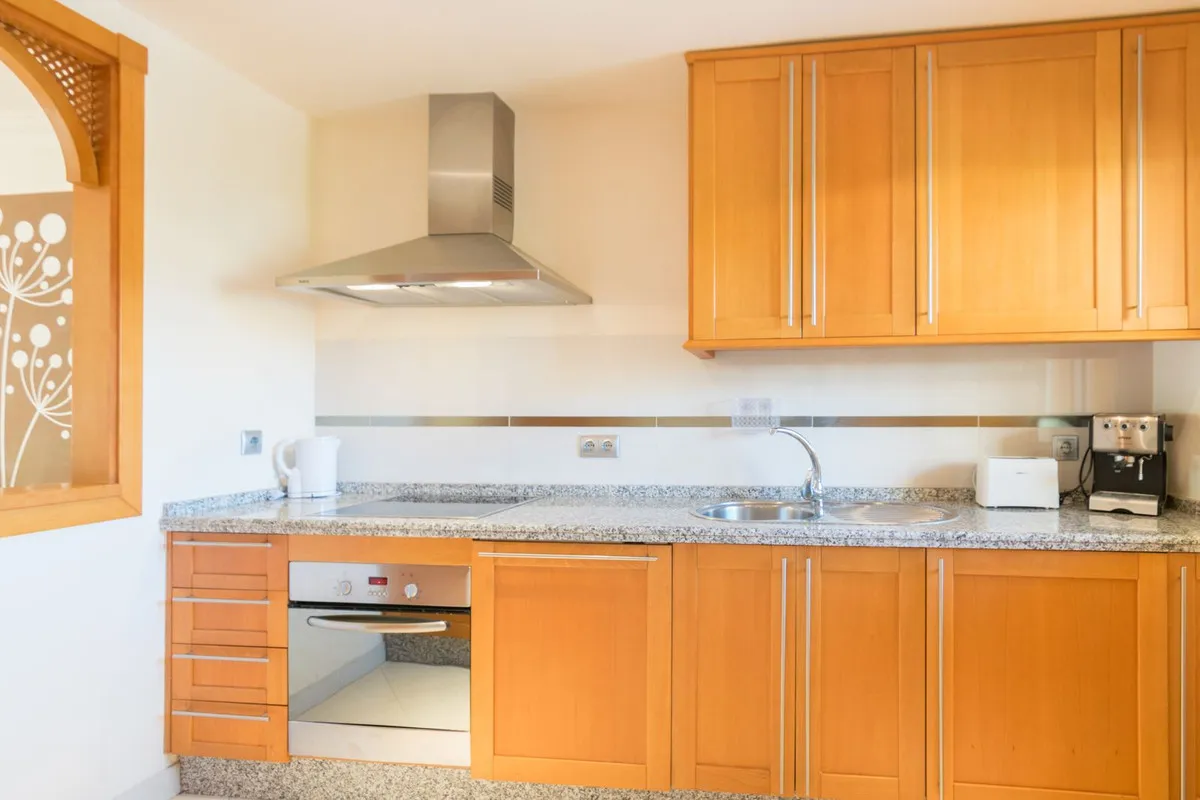 c372babd-c83d-43b2-a2a3-1ae211f69749