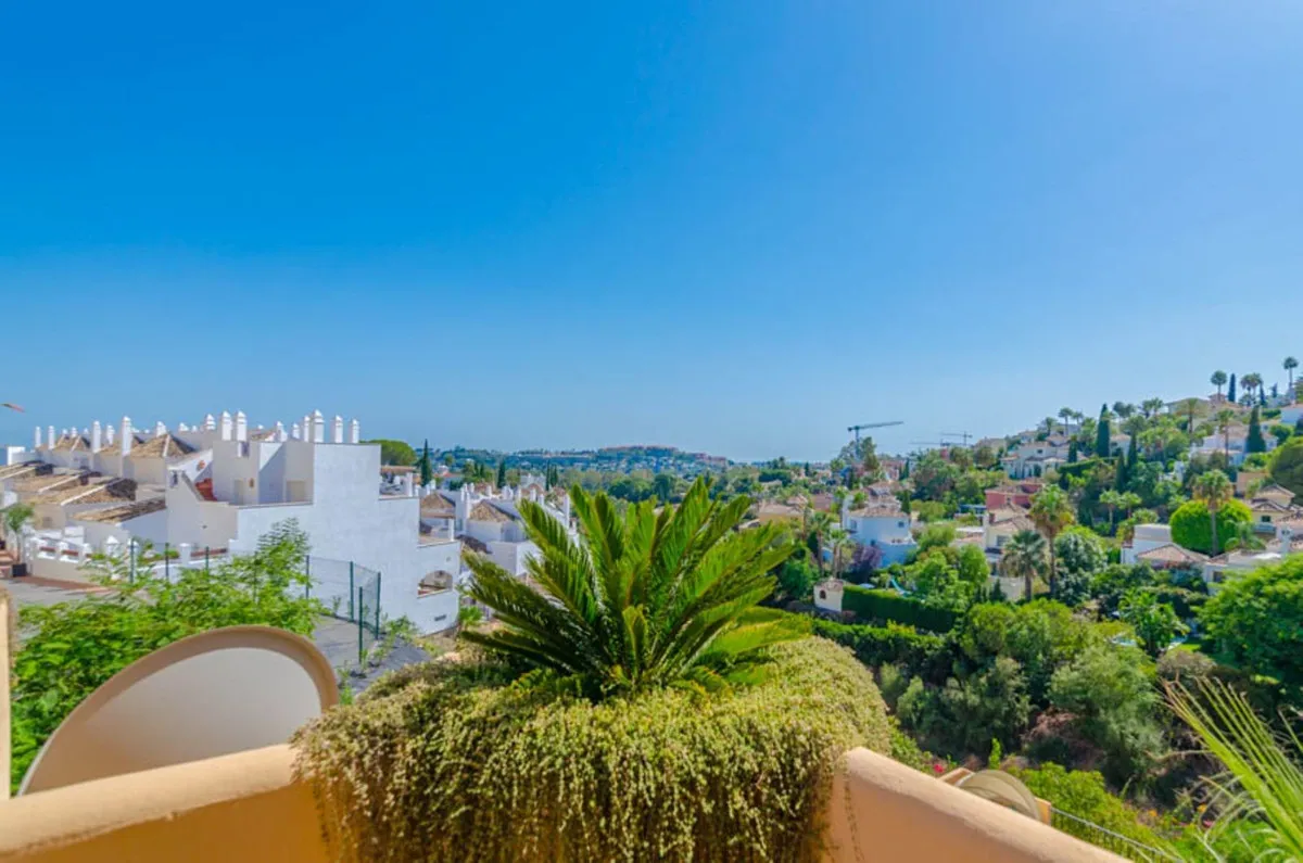 cb5befa5-9da3-44ce-8531-6276fef09e89