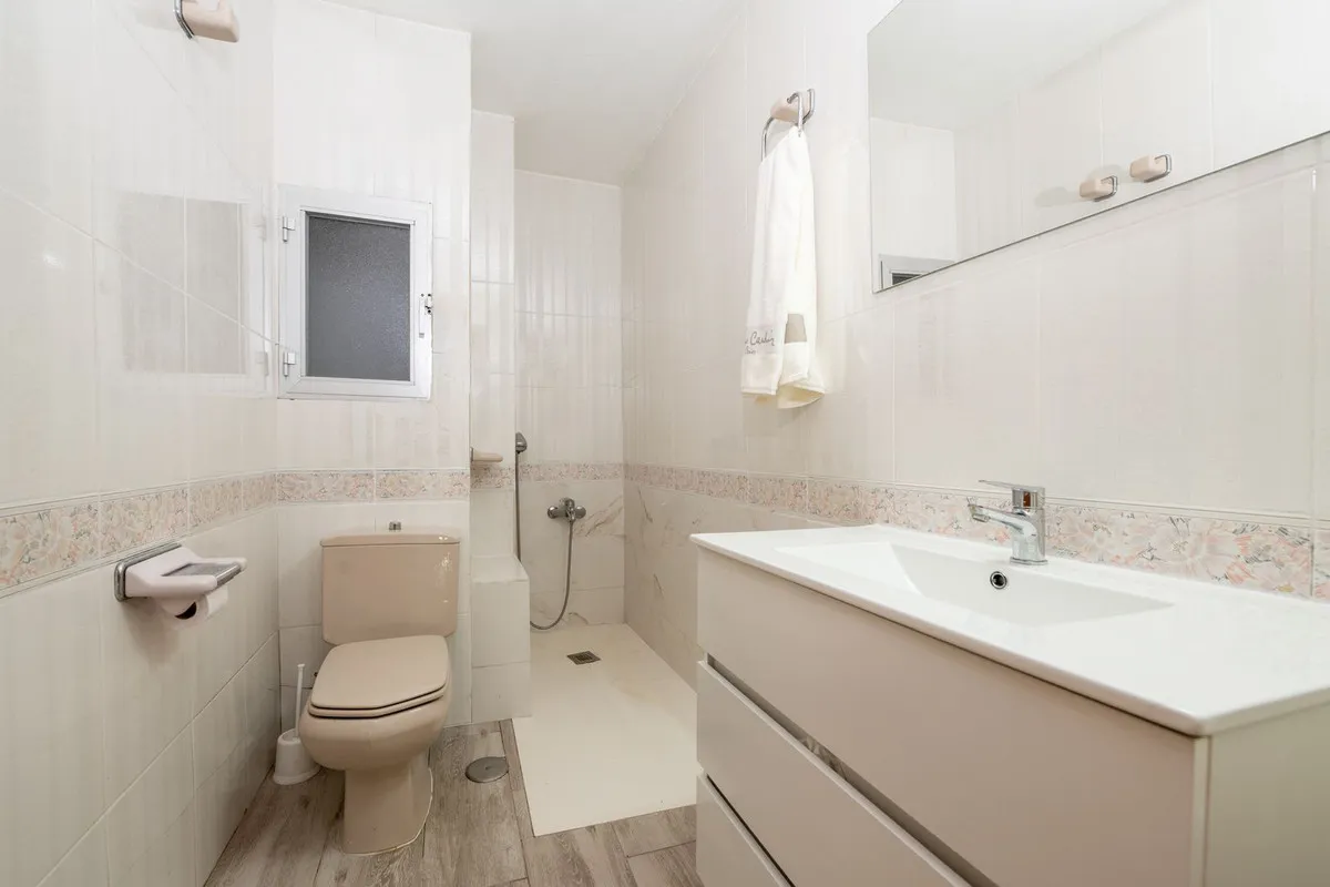 028d7fa8-7332-4d04-bb92-4fbf2cd76b29