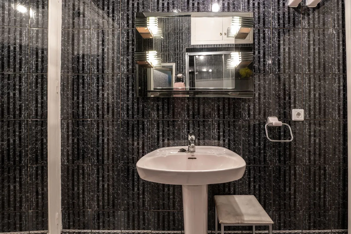 e363e4d7-baea-426e-b179-12fac9dc4f73