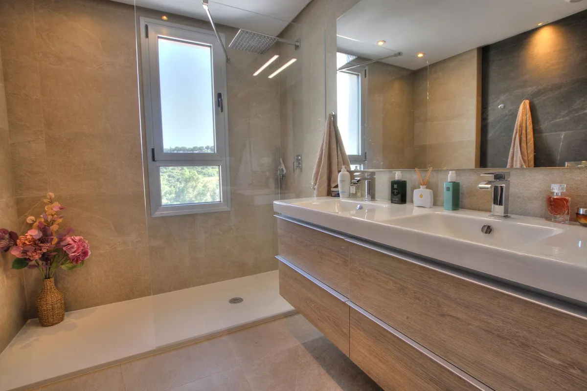 16cefc42-5551-4cc2-9212-86b4acf06500