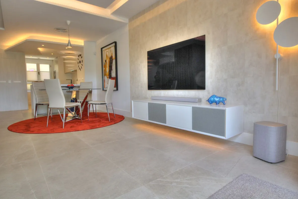 7d798468-79bc-4654-87c2-496182e76720