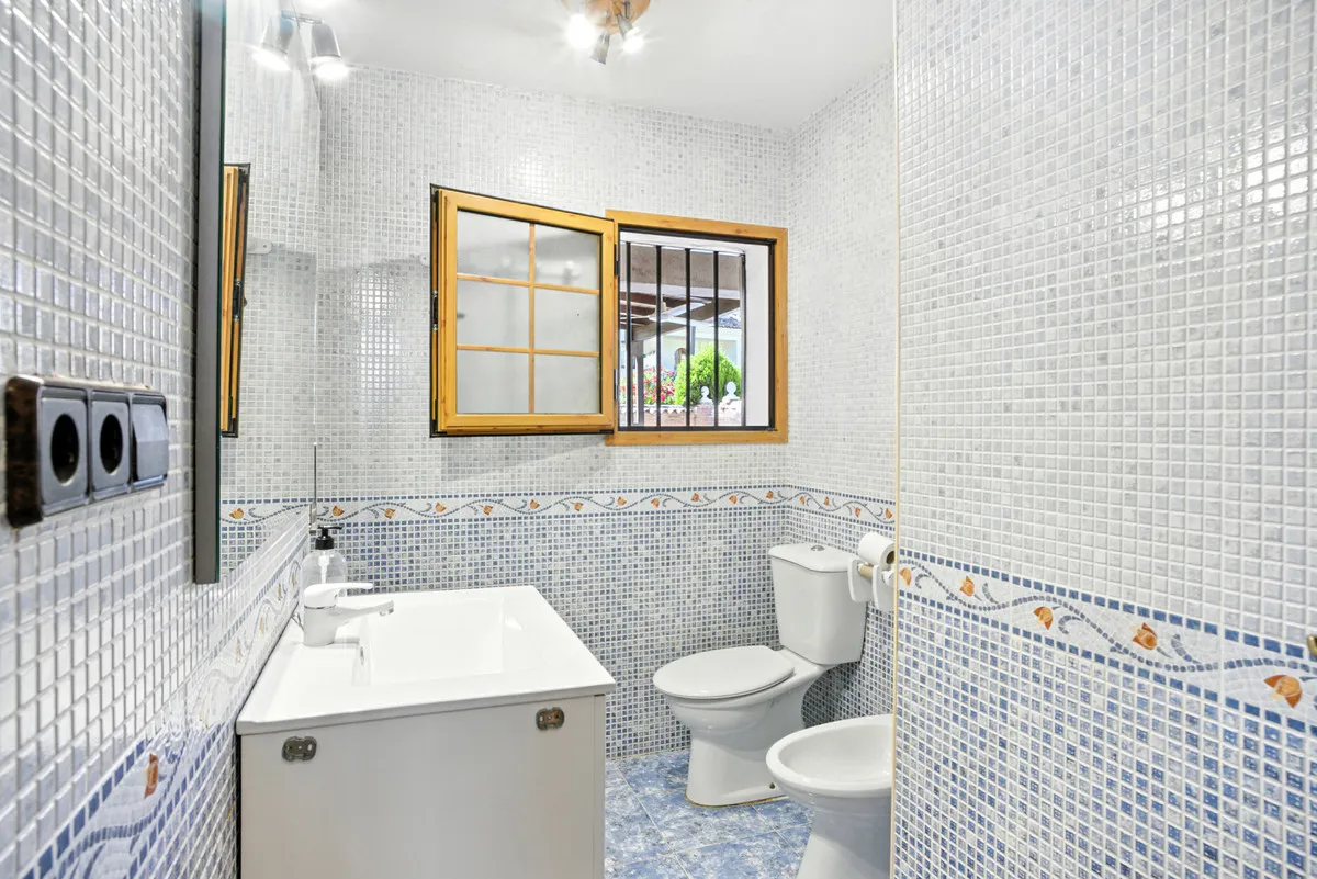 33f09350-9557-415b-b8c2-f9724ecc9915