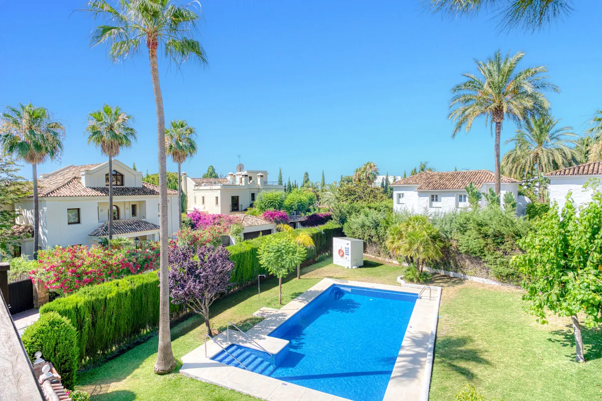 8497be99-9be3-4b2e-a272-b8d87eef0fe6