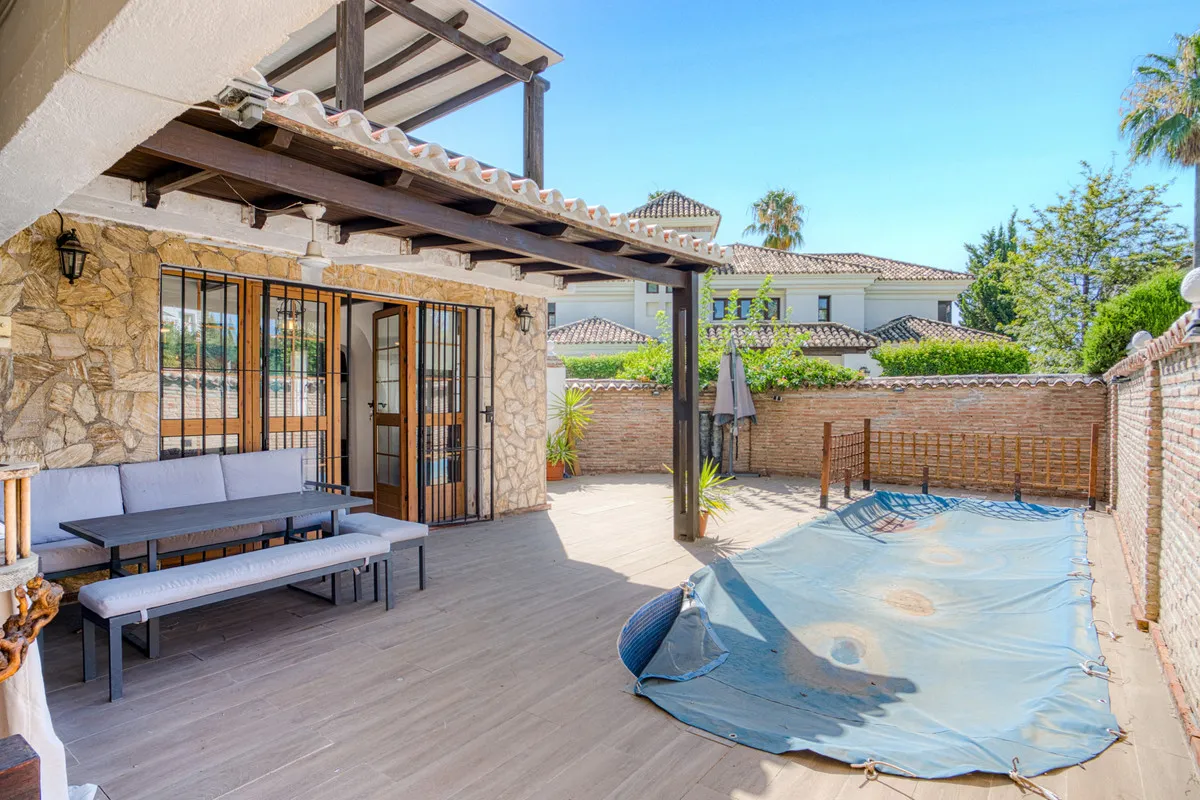 cfd81ea4-da84-4dd6-85d5-5a32e67fcba6