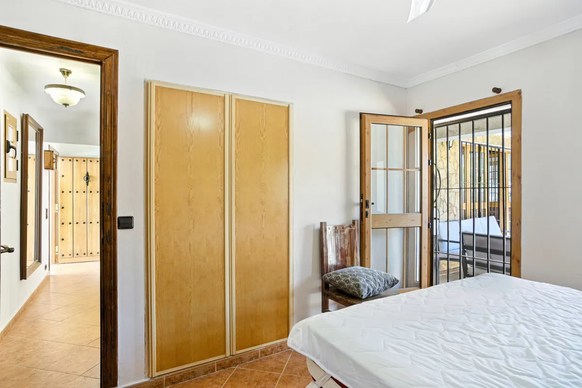 eaf1aaec-aa1a-4377-8662-a8d0b948f927