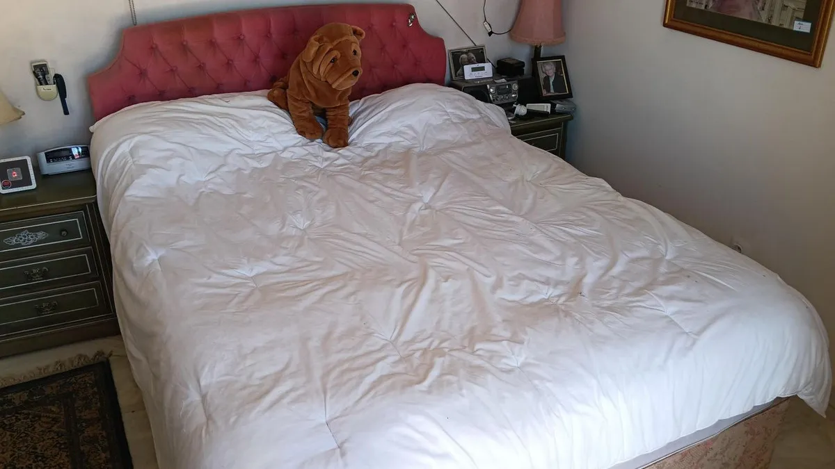 01b0040c-62c1-4b0d-8125-241a5300ef98