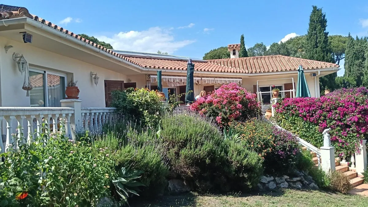 2be17fb7-a280-4402-b281-a3f2967a907f