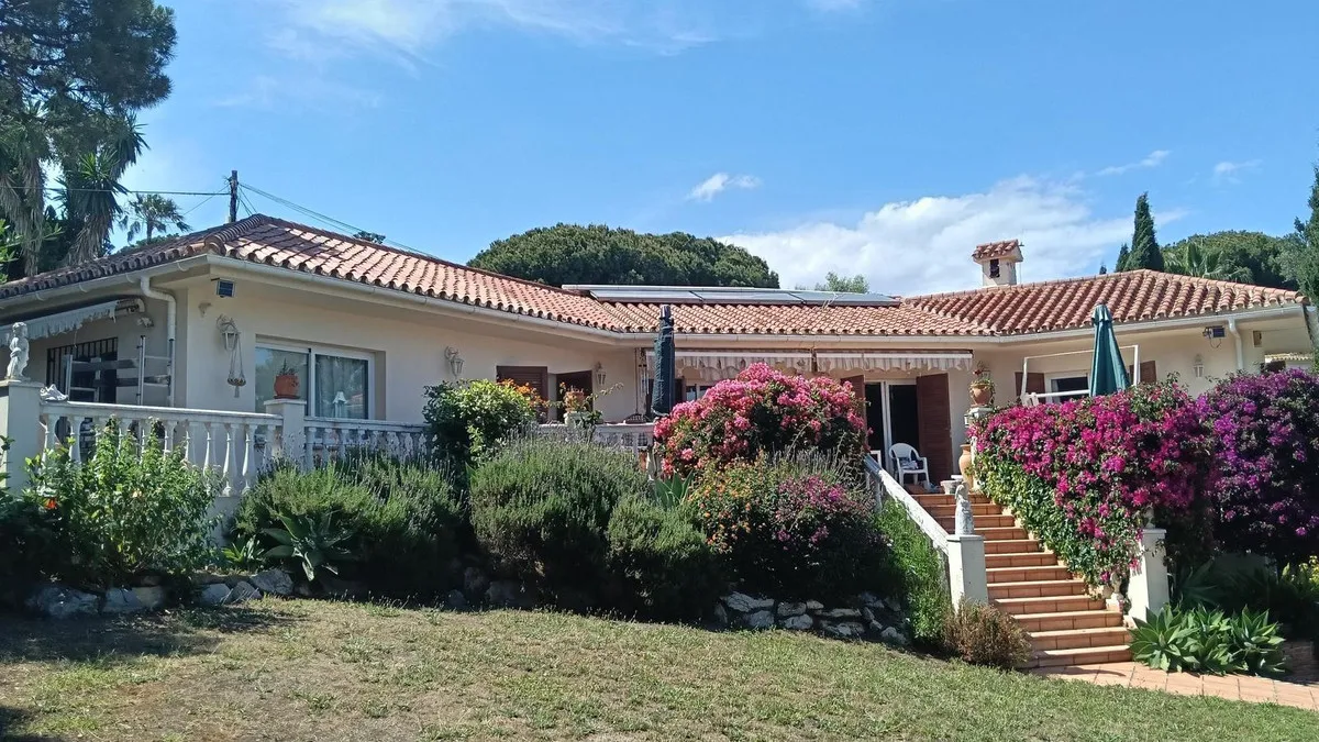 5c5f338c-3ef8-49bd-b950-334f74fd7de7