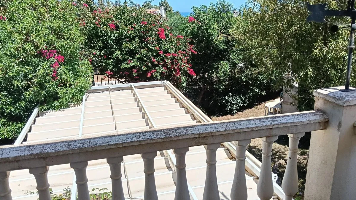 c40069c5-3000-44b3-8fcf-0bf110c6edba