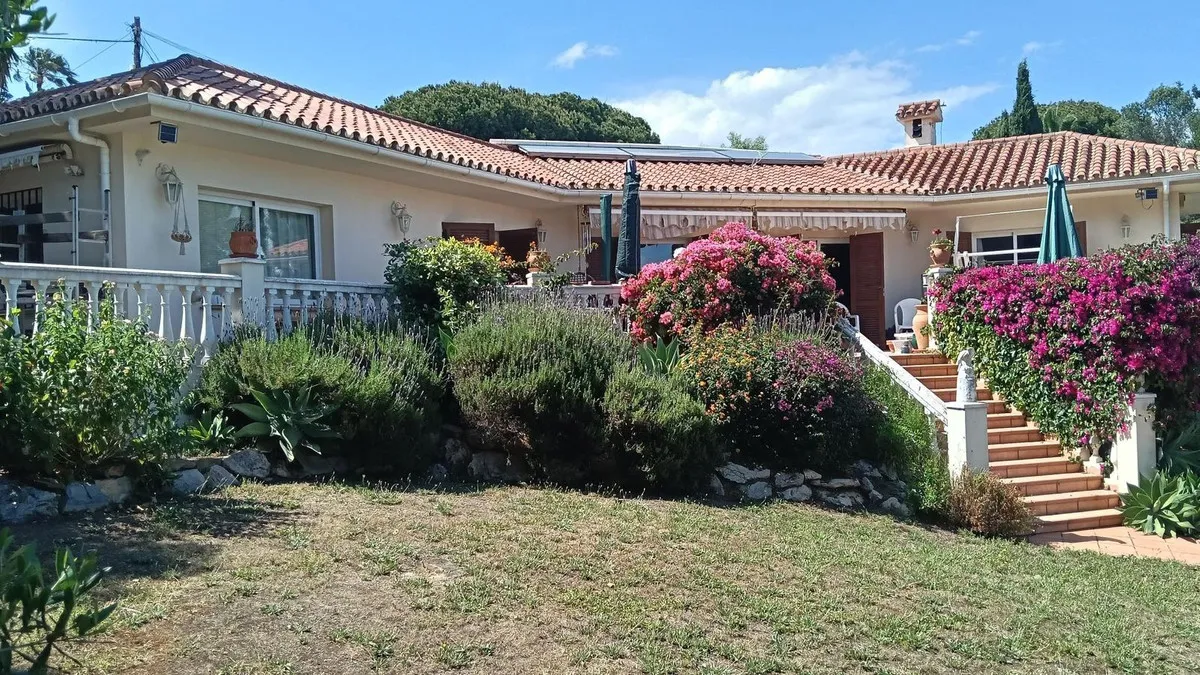 c9bea0c1-e81e-40f6-998c-dc1a7bf4d584