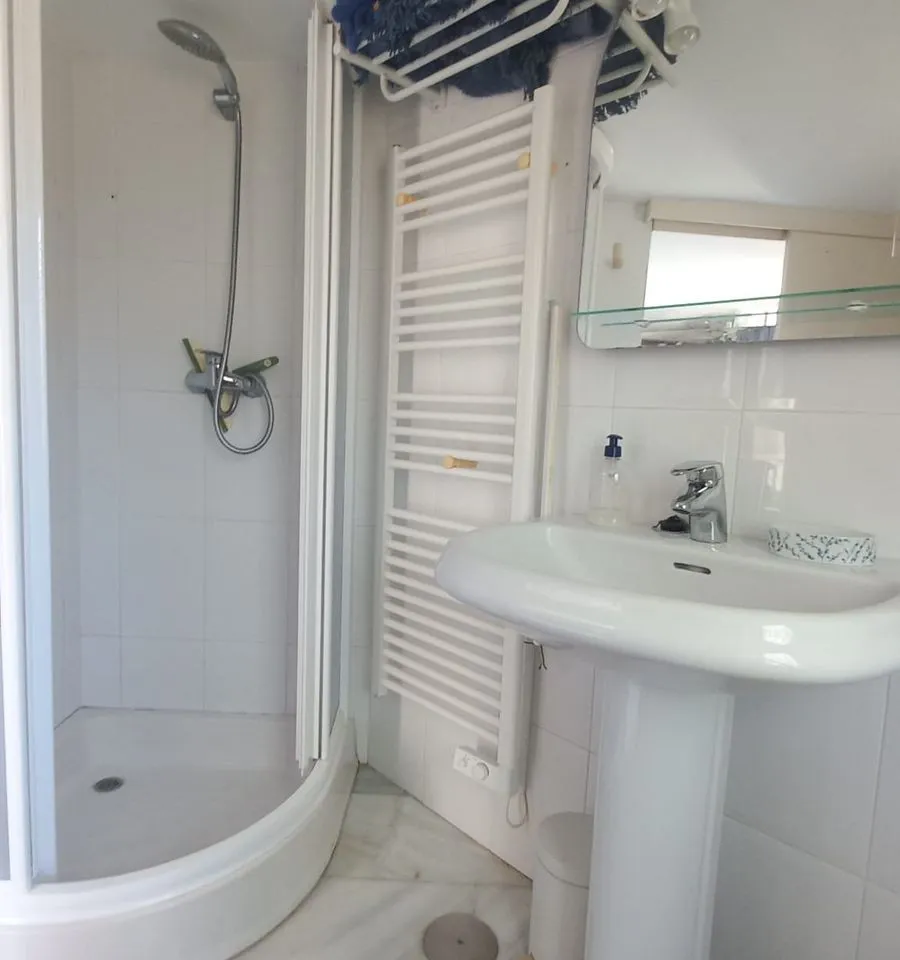 f5e3a50f-778a-4c58-bda2-1443a63298c6