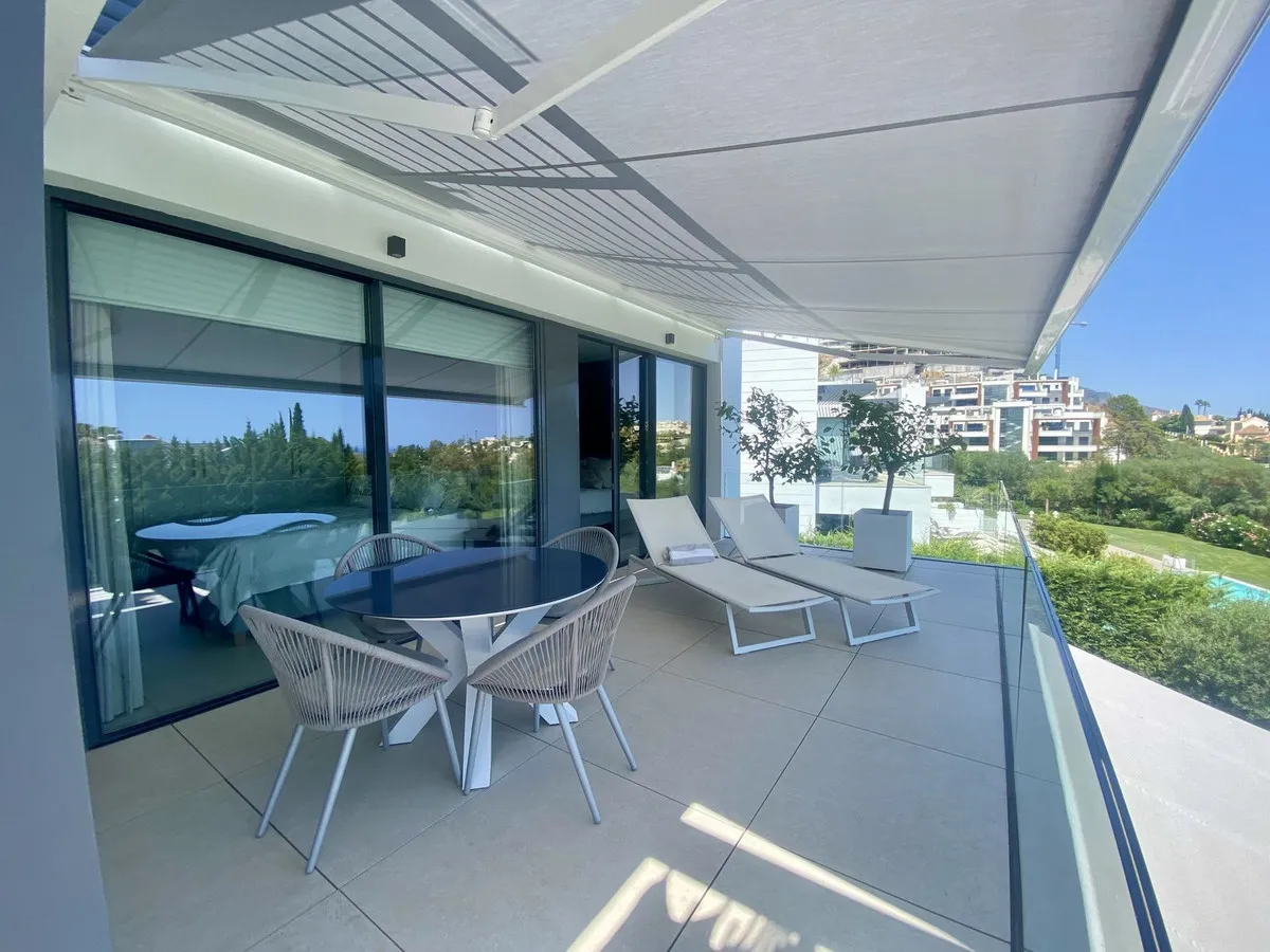 712782f2-3df8-4d2d-87a6-4a491eecb9a0