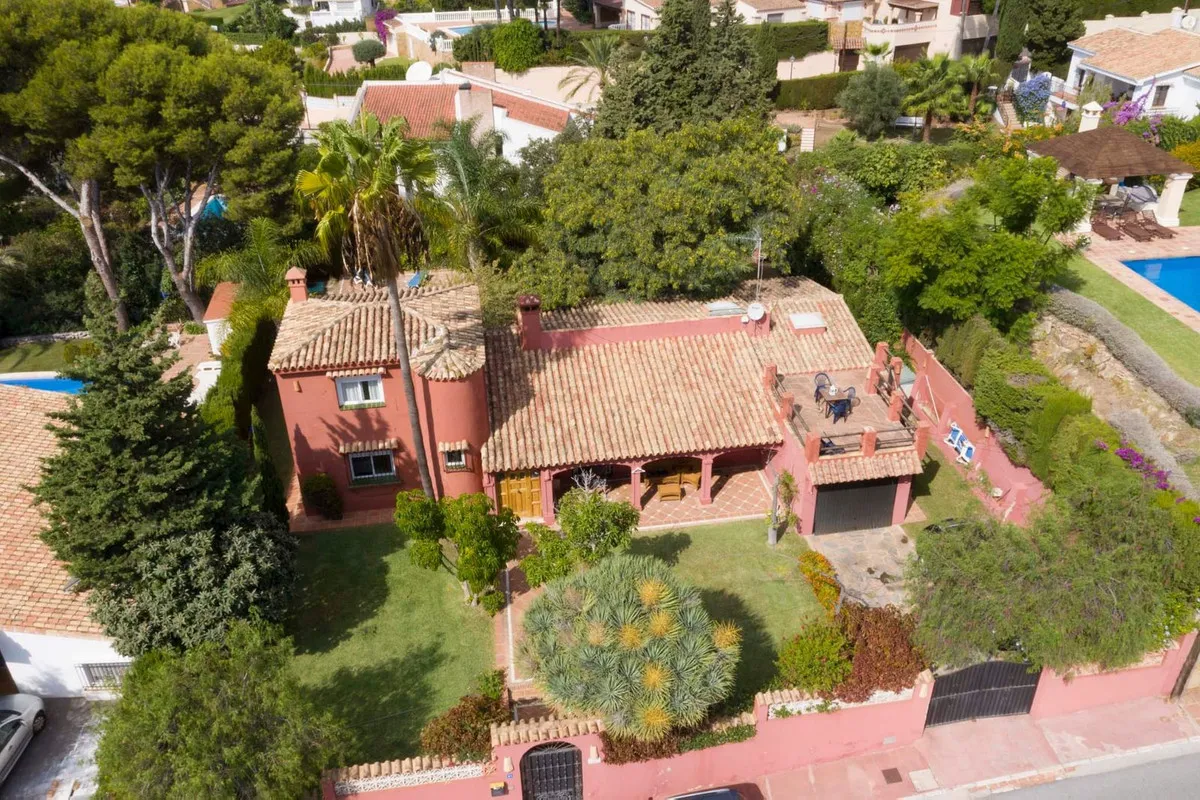 c546ad82-d60e-4dcb-ae68-d3d5d82fe3ad