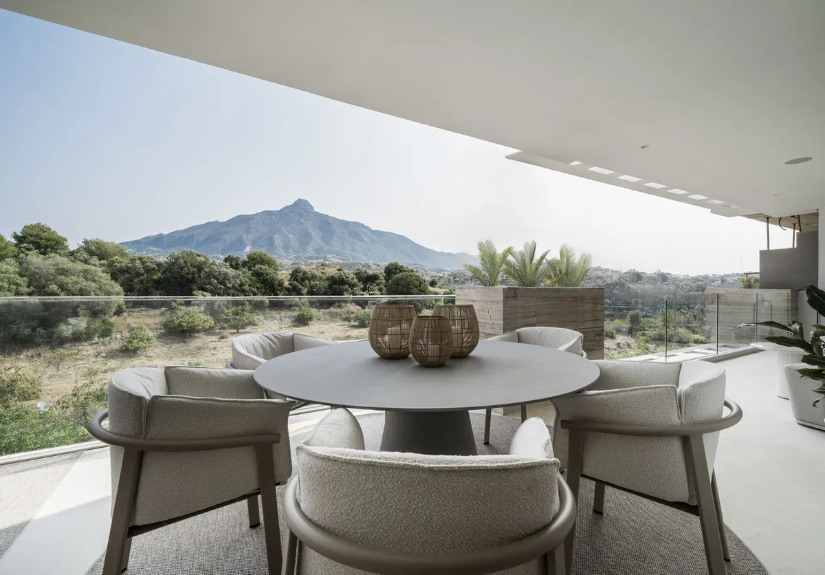 273988c2-83c7-4fbc-96a6-85be2fefa935