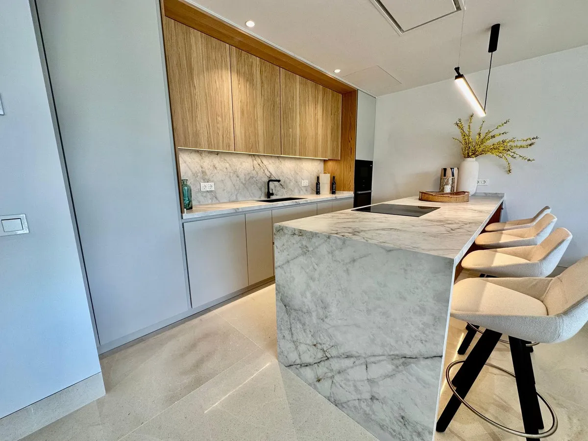 53be48b4-df83-425f-8b9a-4d9d9ca5282a