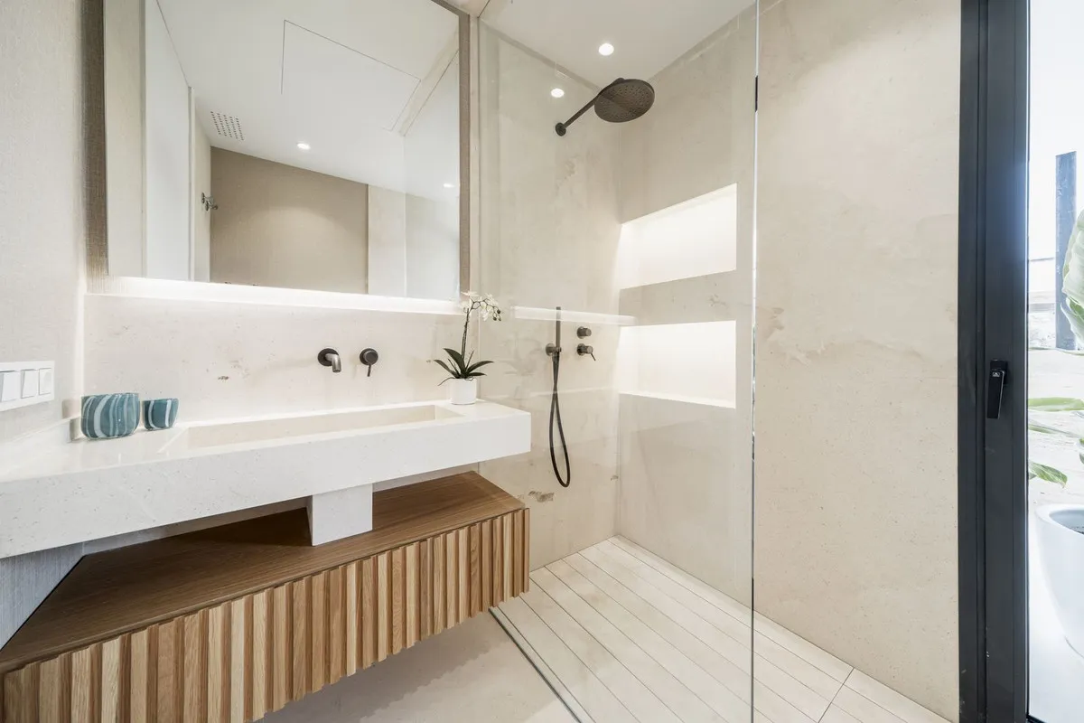 b71dd2d4-0645-45b3-9f0e-678436875b26