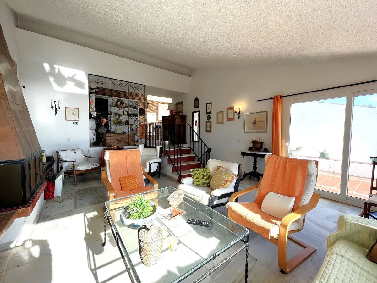 043065f5-35e8-4020-b168-0a08033a637e