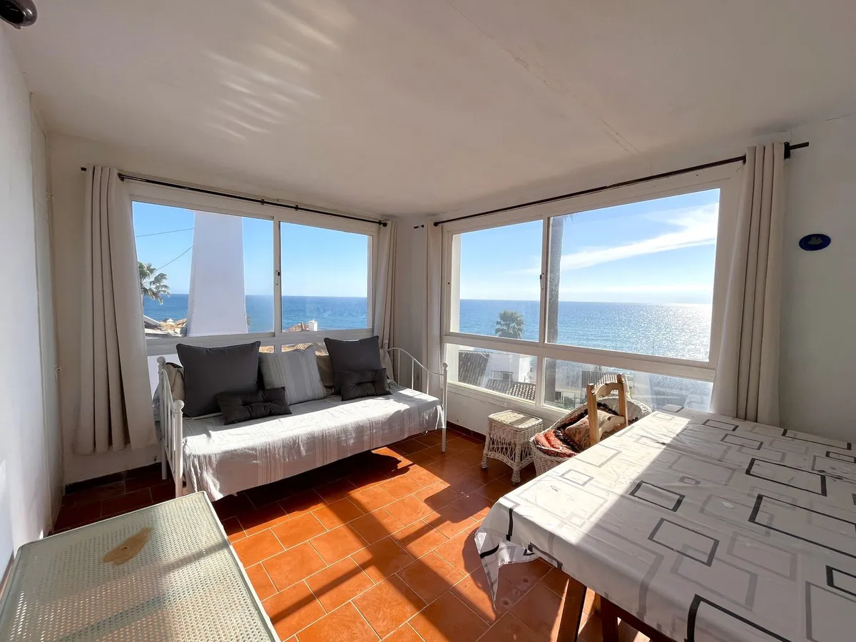 1a80219e-cd9c-43c8-98c8-66976bf4c6df