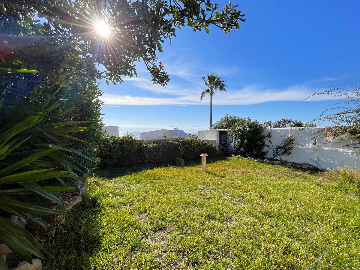 9f3b2b0d-6cae-4463-87ea-ee08270c8486