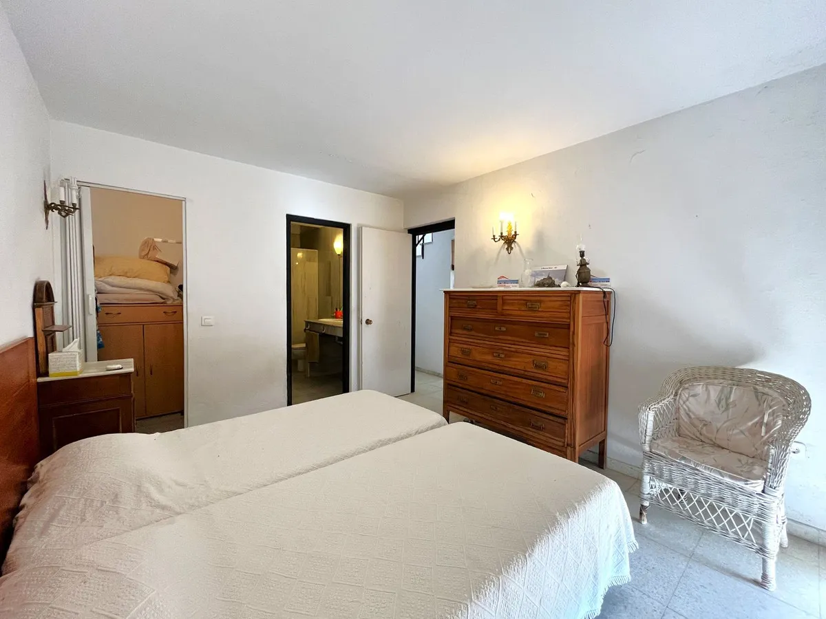 ab69b42d-97ea-4af0-b3a5-c0128a41ed27