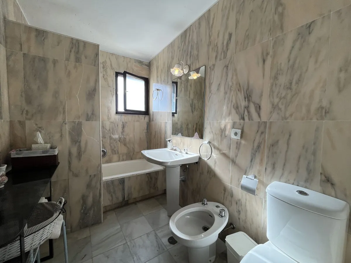 f447a6e9-1ad5-4272-a5c5-6a93d9384bc3