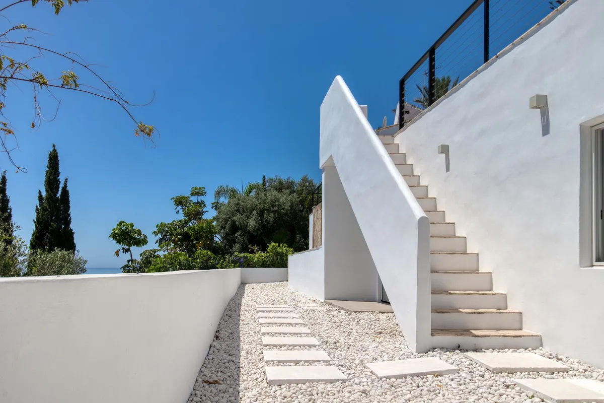 0587f096-dd1b-44e2-b75e-e66723f1d762