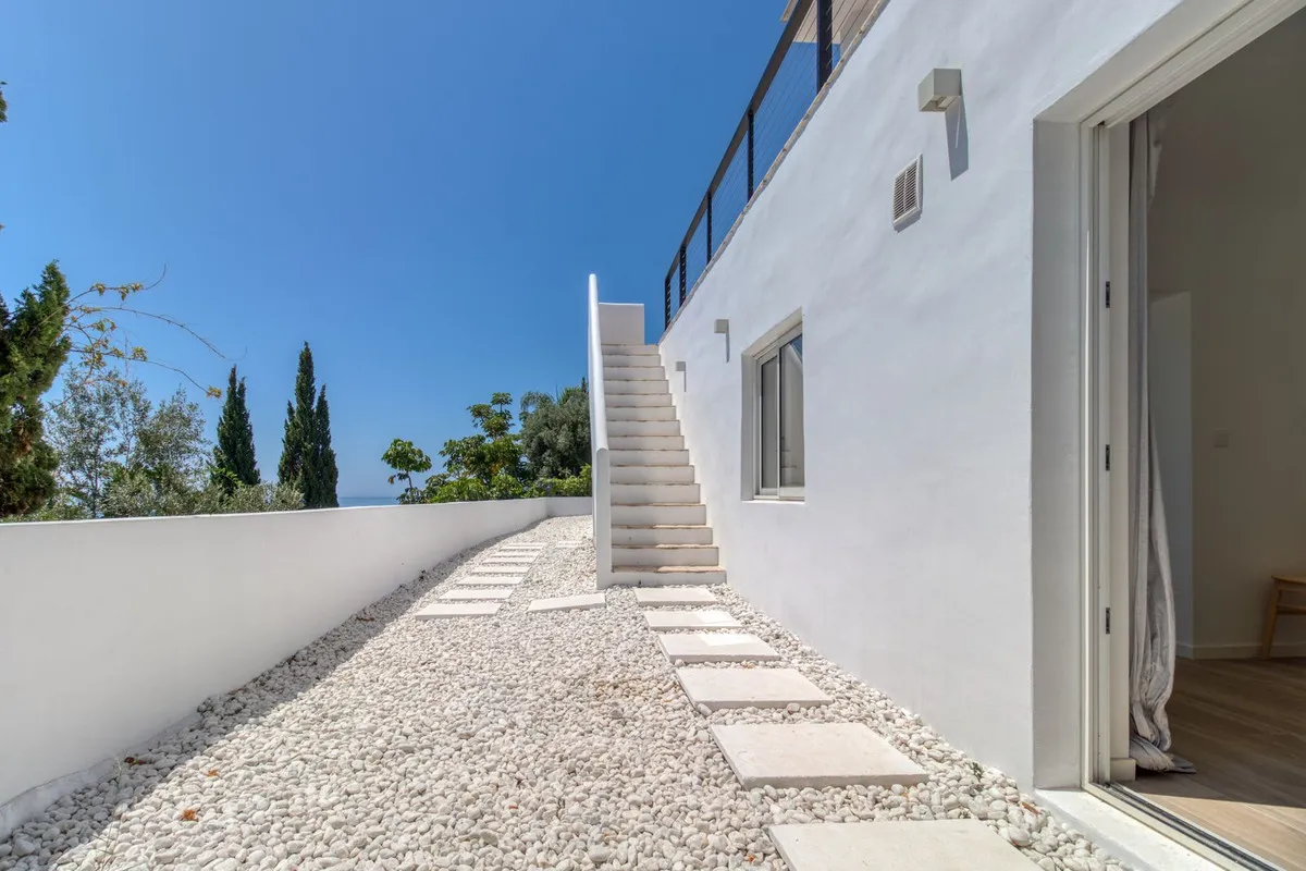 2b1c8431-0a75-44ef-a2b8-a89f5fd58bd0