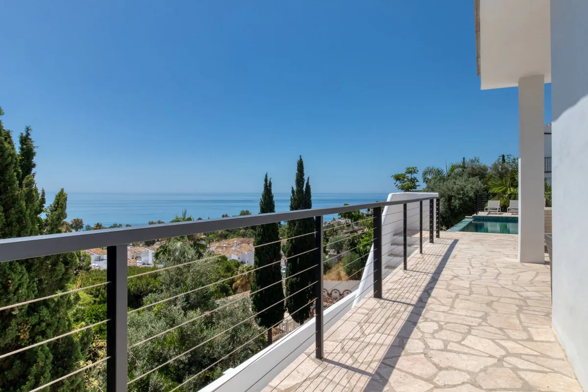 65f12870-5cbe-45de-a7ea-ceb9e5a01bbe