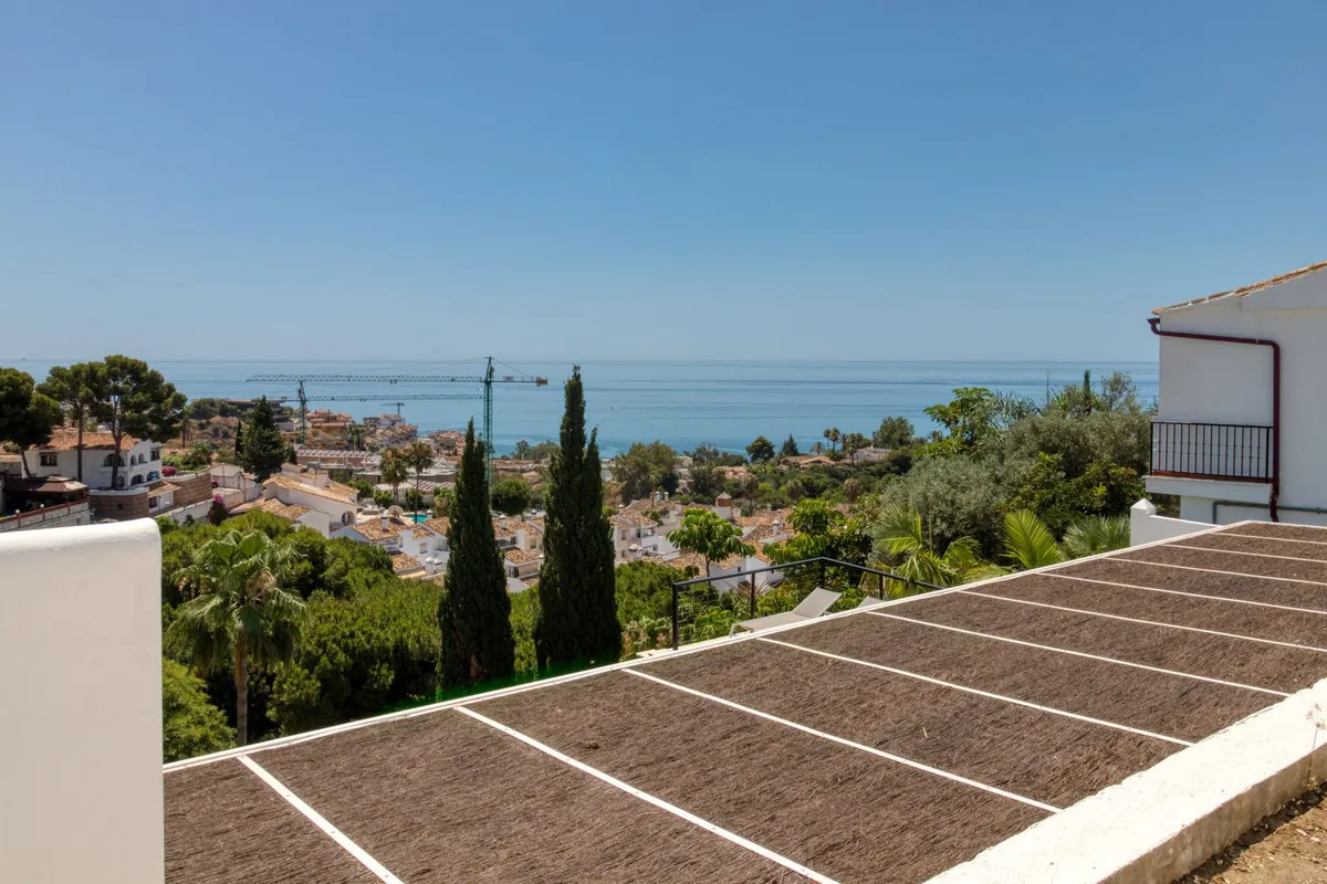 a7b700a0-591e-4924-8d00-a26ded9b4dcc