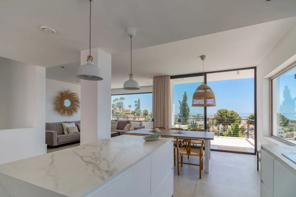 b0ee59ac-eb0d-4575-b55e-cc735fb1364f