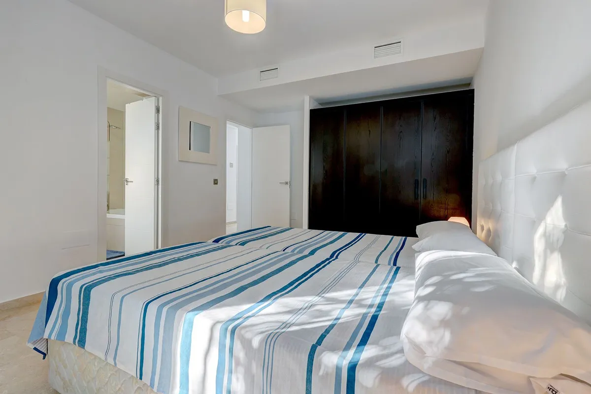 92dad68e-78b9-48ec-9205-e153fc4b6088