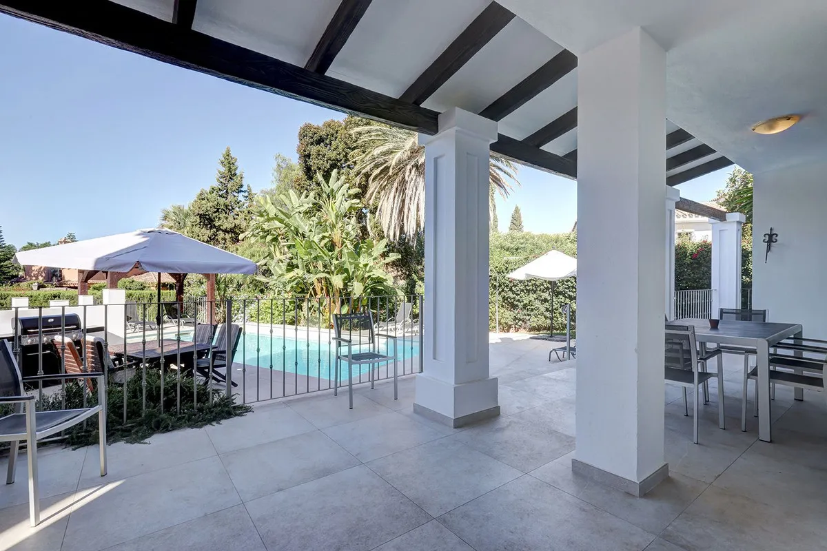 c68292cb-09c9-4eb3-8e3c-dde0845dcf10