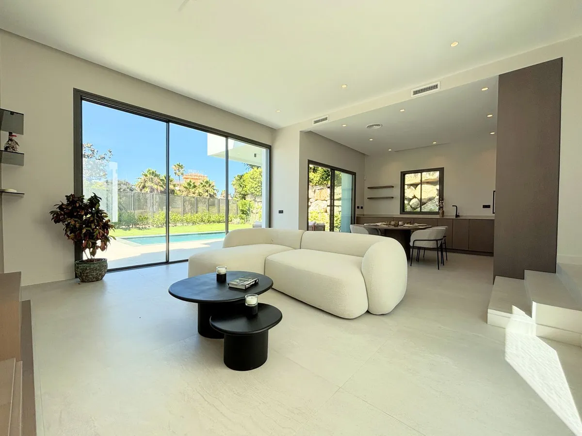 1a561b06-0340-409c-99d7-e5442326cd42