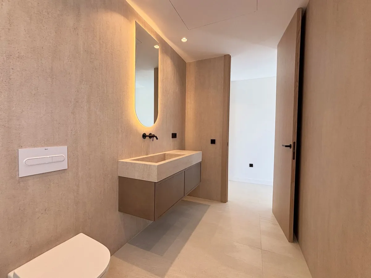 35186573-a3d8-4a96-9936-4c0d0238734b