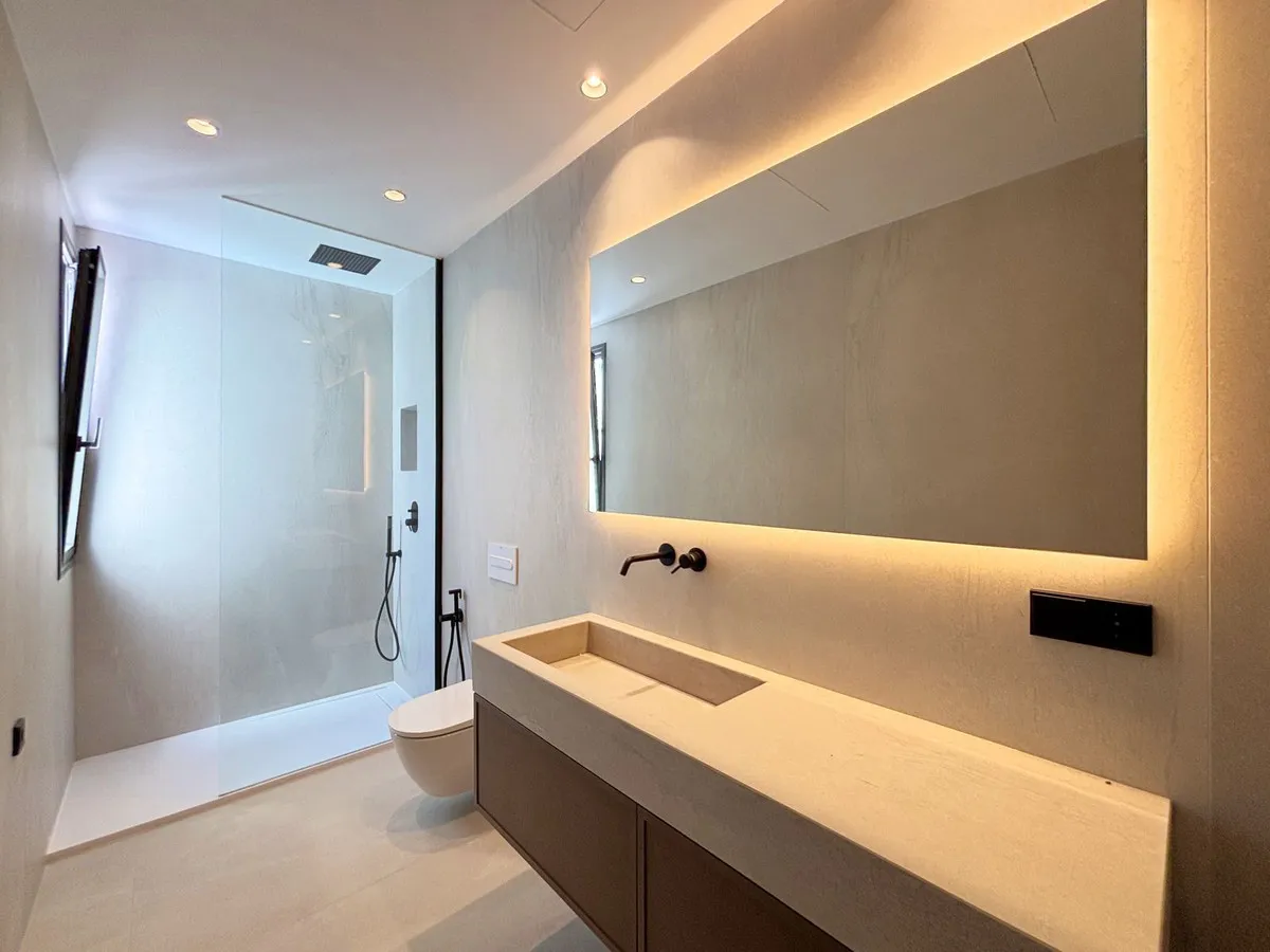 3f4be969-0ac8-48cf-b50f-1ebcace85e16