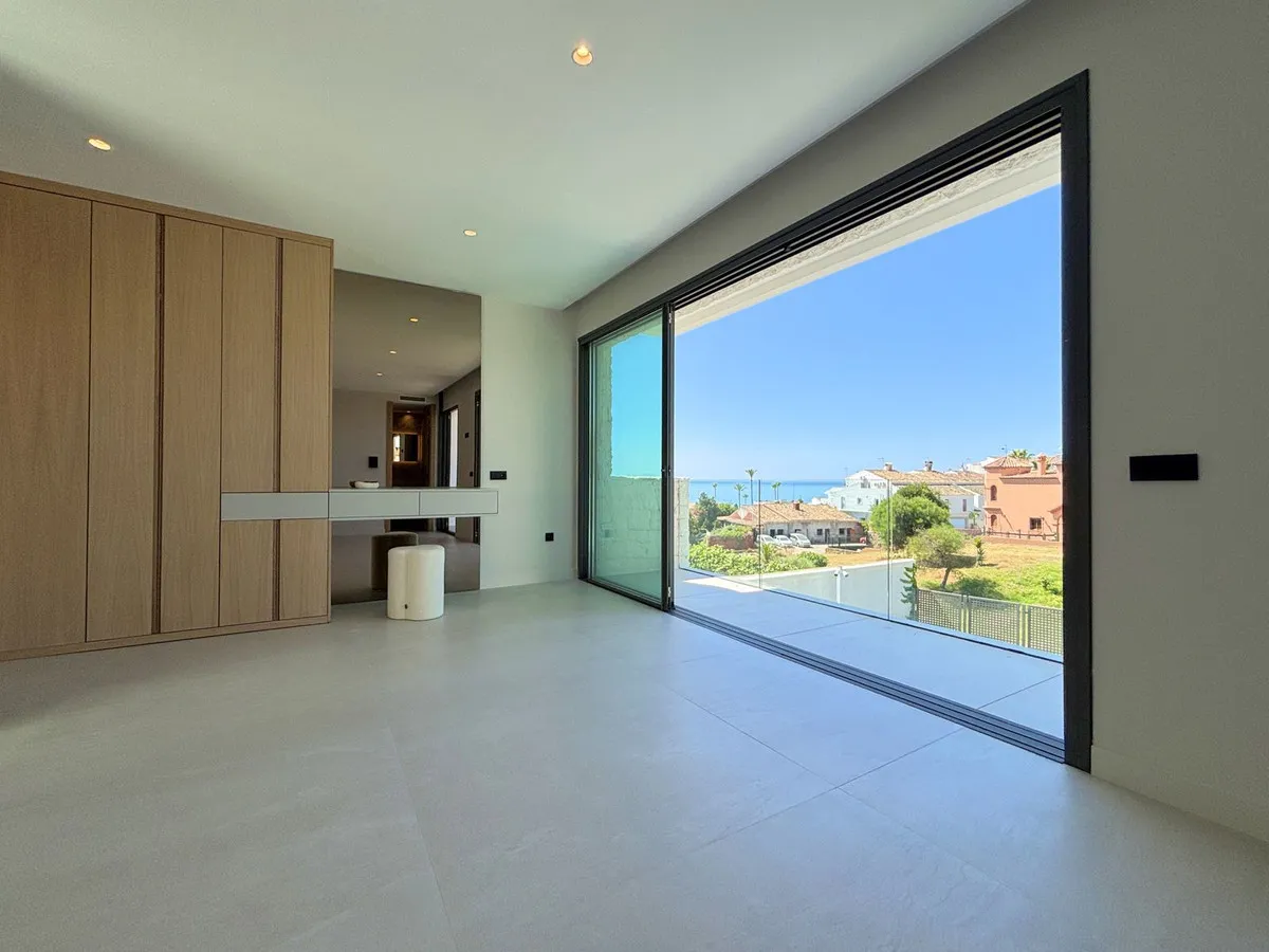 660f2fac-a57e-4af5-8f91-41037a281fcf