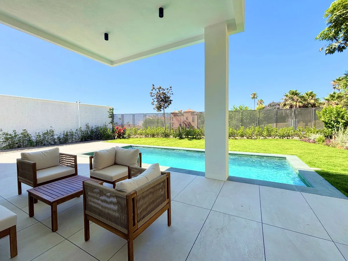 81069fc5-35f9-42aa-9012-248a2594407c