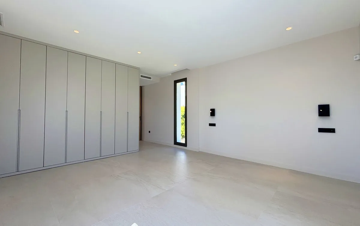 c26c3c02-ed54-4d21-a8e3-845a54a009af