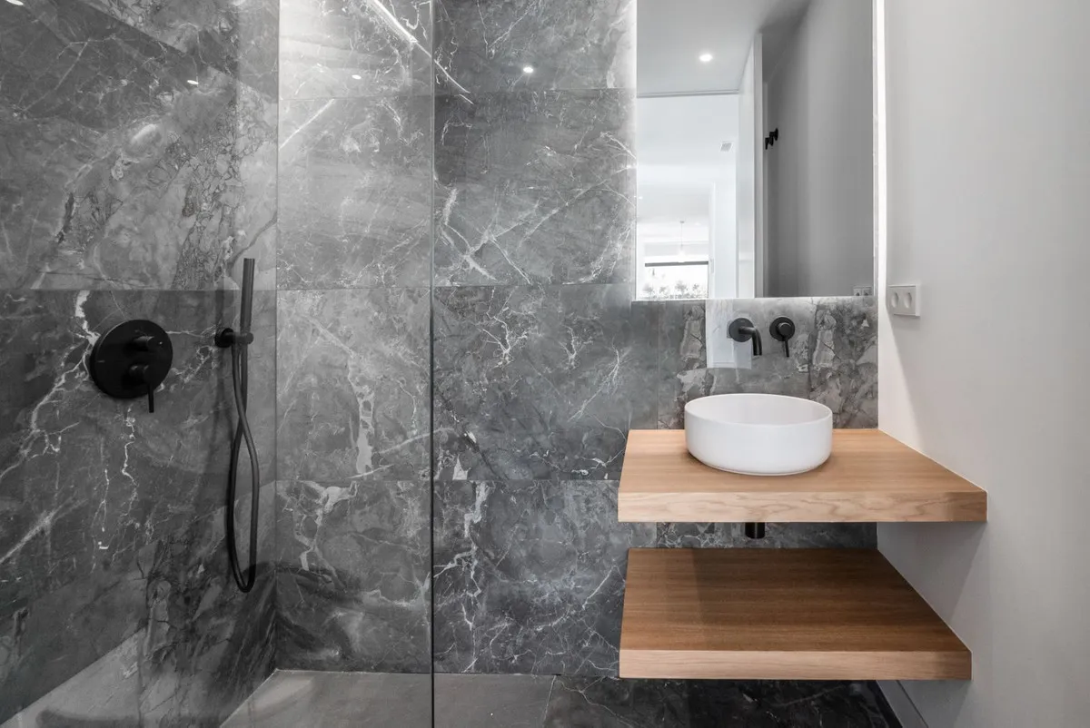 23f6745a-59bc-4776-b5d1-aa3188cbc030