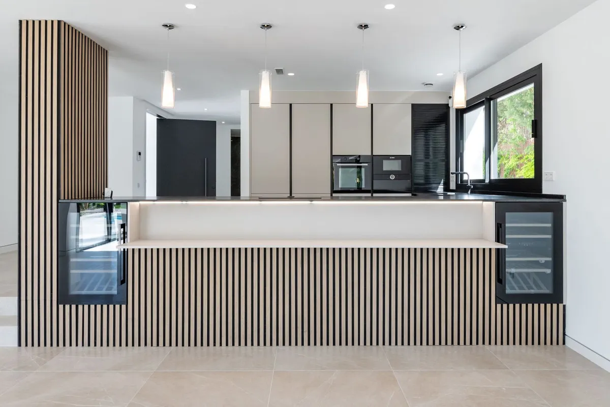 d190cf33-0e11-4469-bfd0-32927e063c02