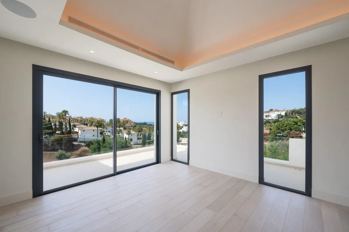 2b7b53d1-98e9-46fa-a8c7-ddba960e904e