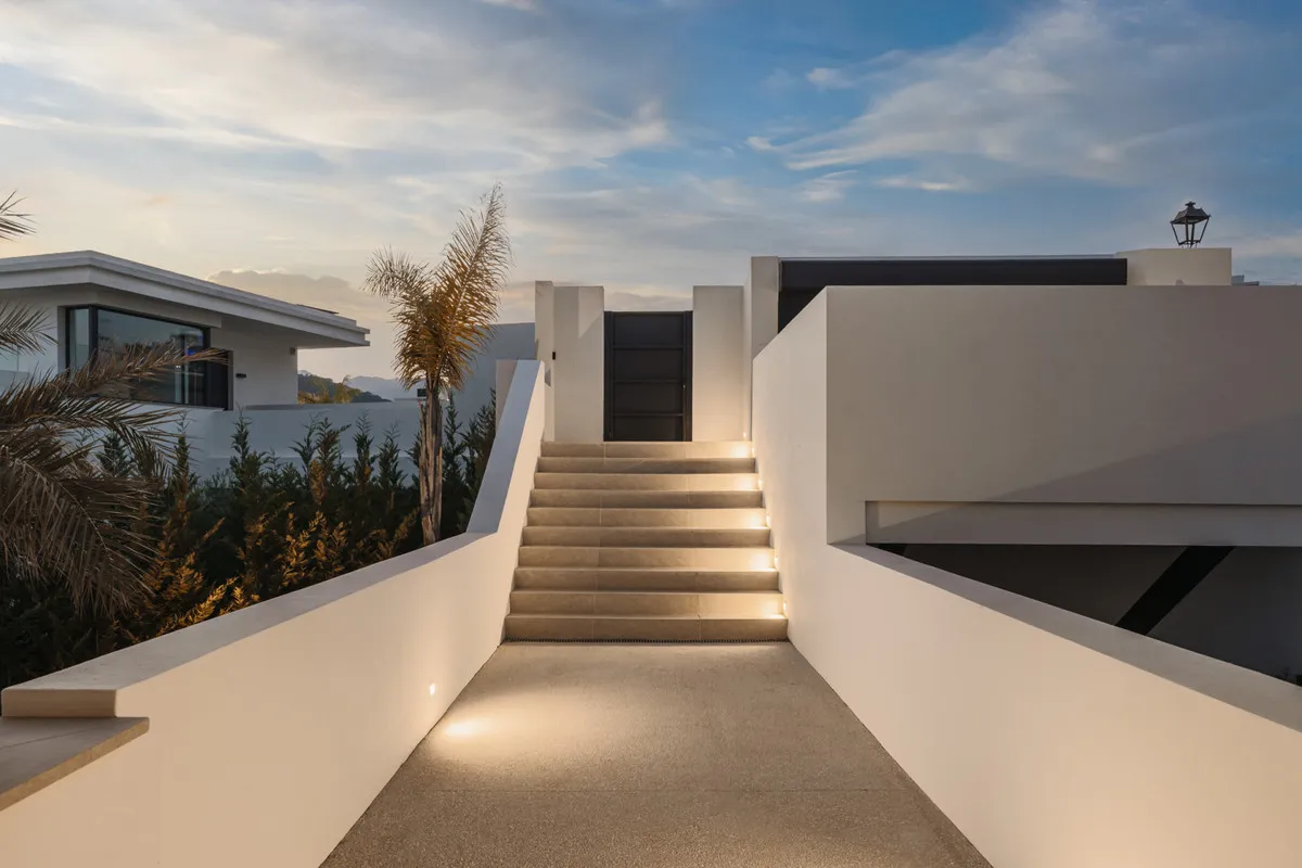 a4801e81-cb28-48f9-980b-2714ee9a0a69