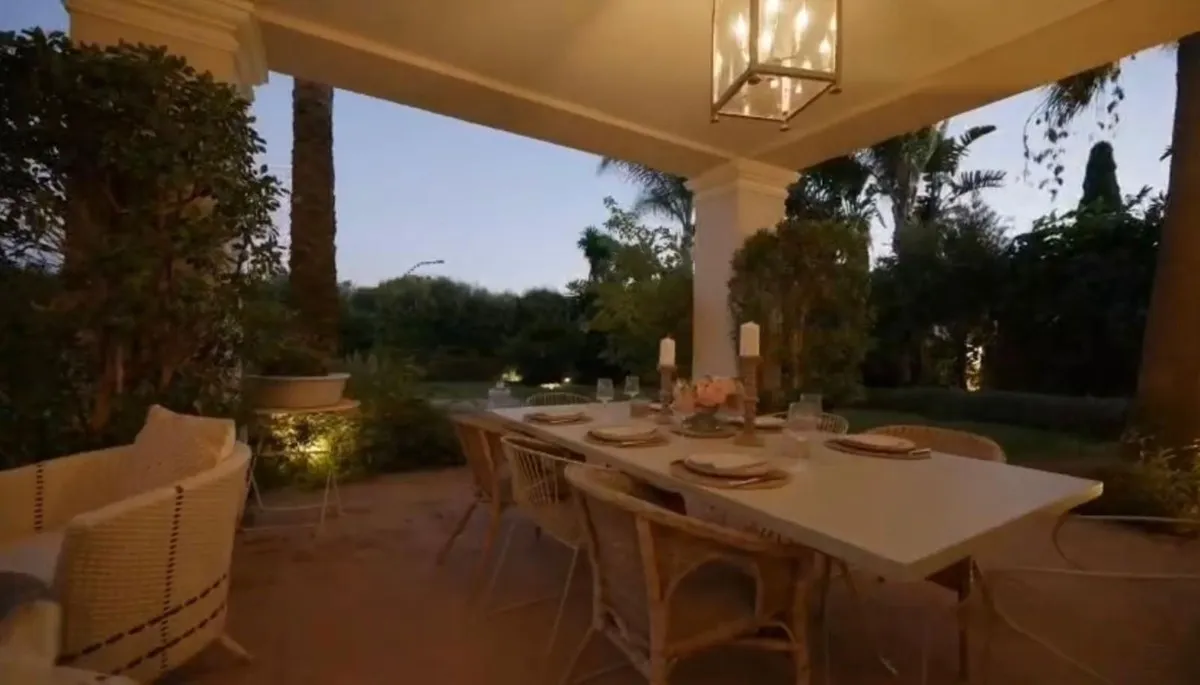 9a8cf82b-8360-46c1-8de6-c98dd96dd4c0